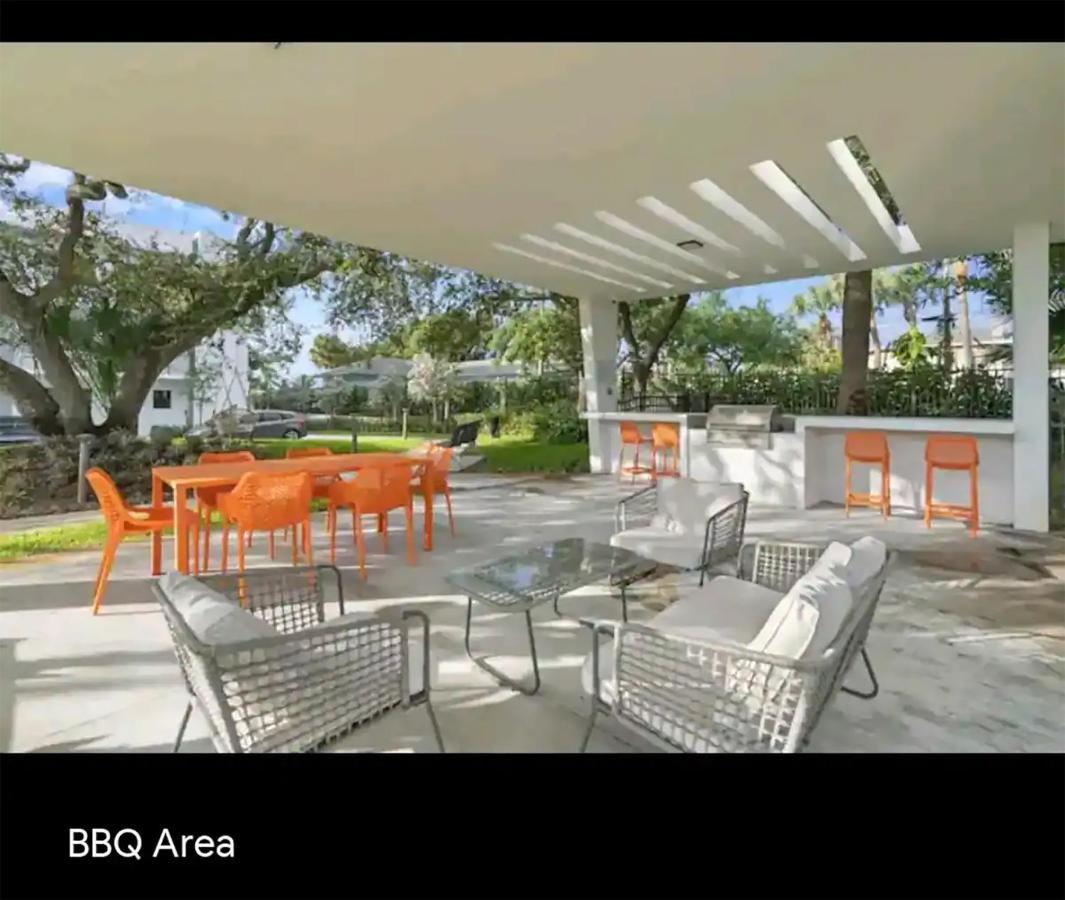 Lux Place And Cozy 3Beds 2Rooms Enjoy Life In Wpb Gym, Ev Station Nearby The Downtown And Beaches West Palm Beach Zewnętrze zdjęcie